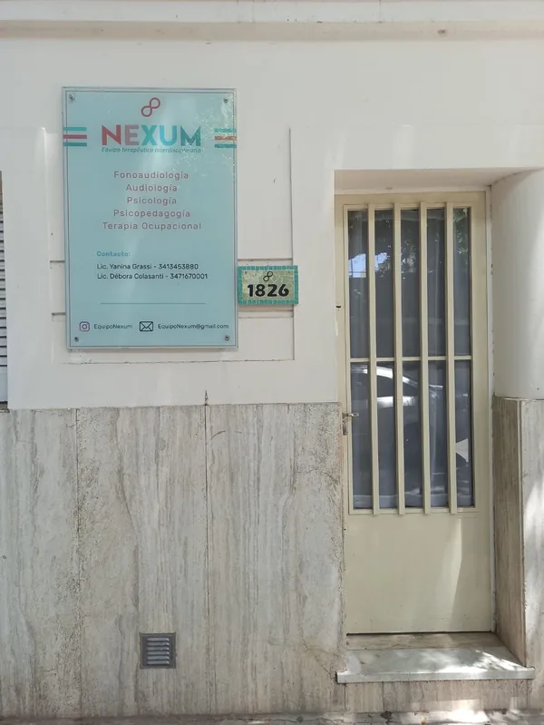 Entrada de Equipo Nexum, en Colón 1826, Rosario.